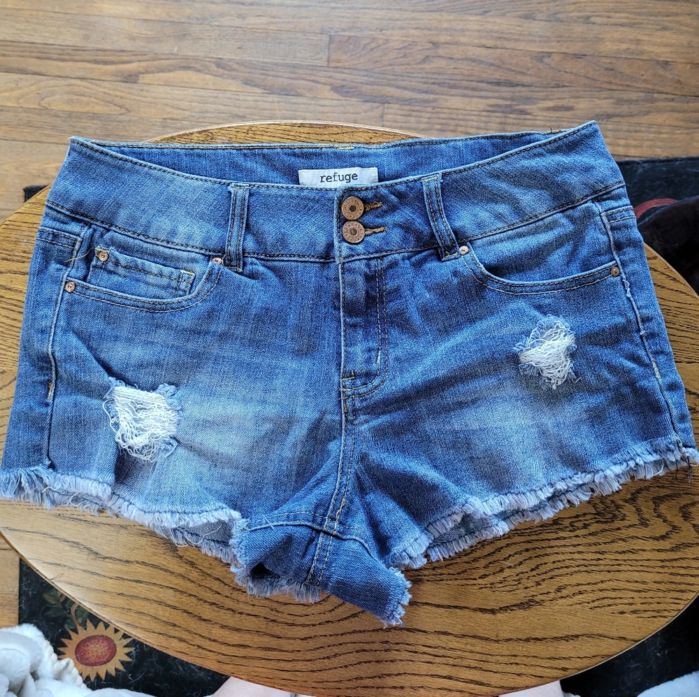 Refuge blue jean shorts sz.6..